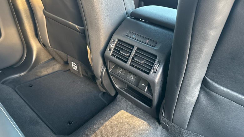 Land Rover Discovery Sport 1.5 P270e Landmark 5dr Auto [5 Seat] [NI] Station Wagon